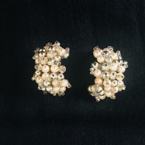 Vintage pearl clip on earrings